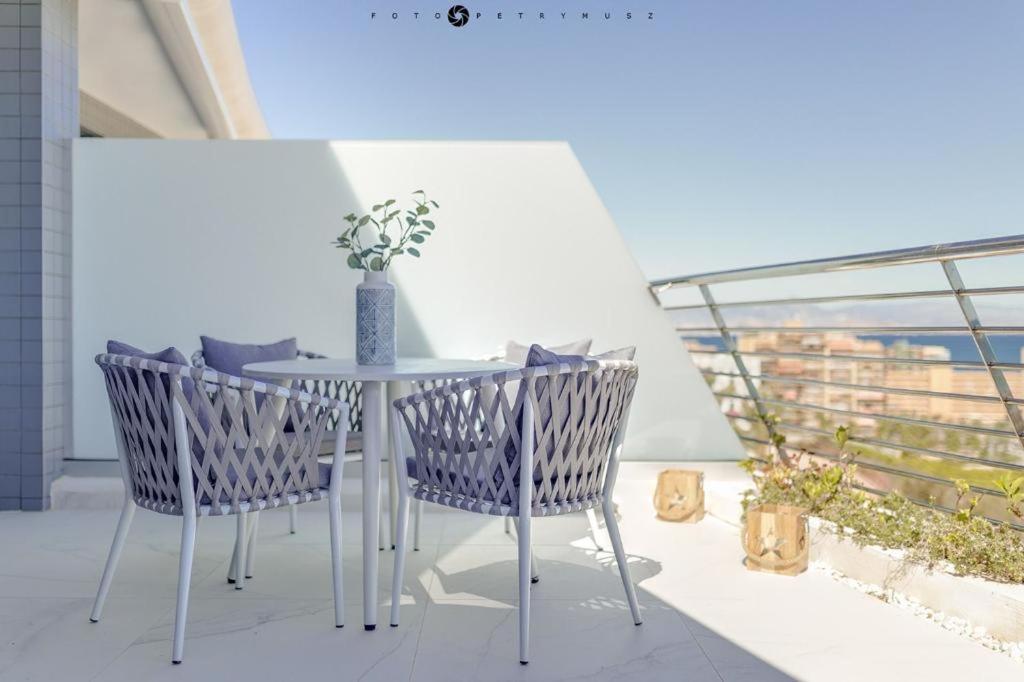 Apartment Infinity View